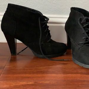 Suede lace up boots